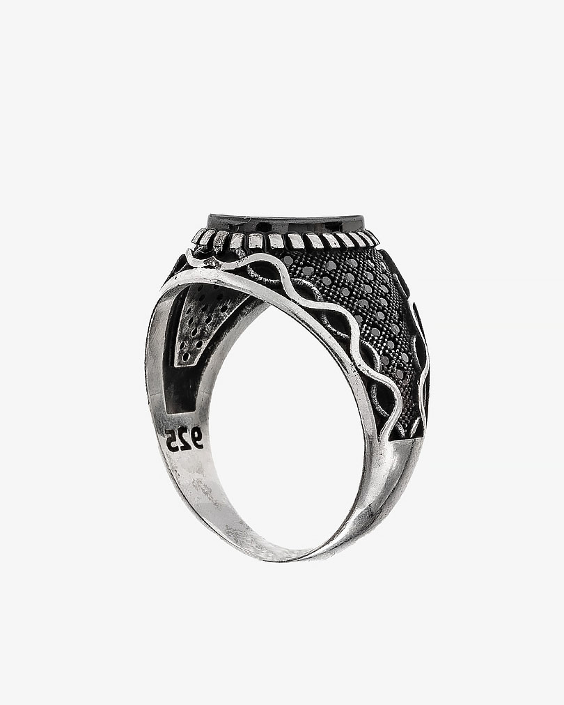 خاتم رجالي فضة عيار 925 عقيق يمني أسود مرصع زركون