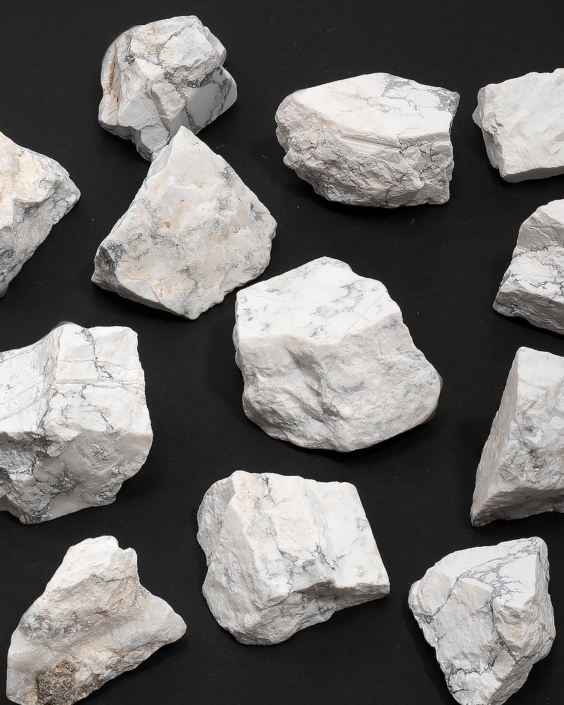 حجر هاوليت أبيض خام طبيعي