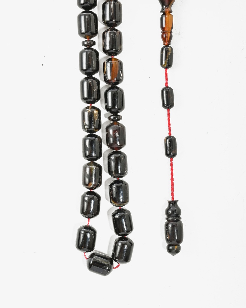 سبحة ظهر سلحفاة نادرة