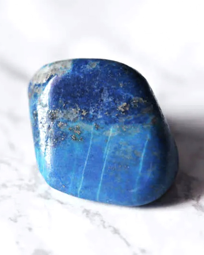 سلسلة فاخر من حجر اللازورد الطبيعي