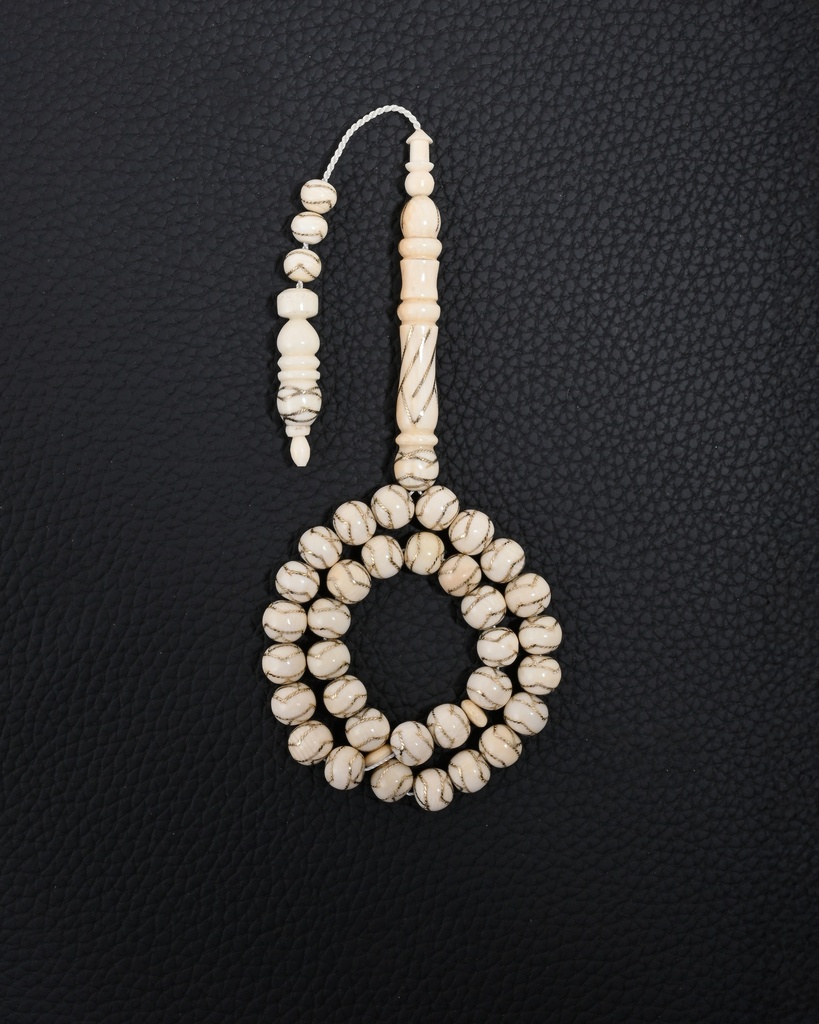 سبحة عاج ناب الفيل… نقاء يفوق الخيال