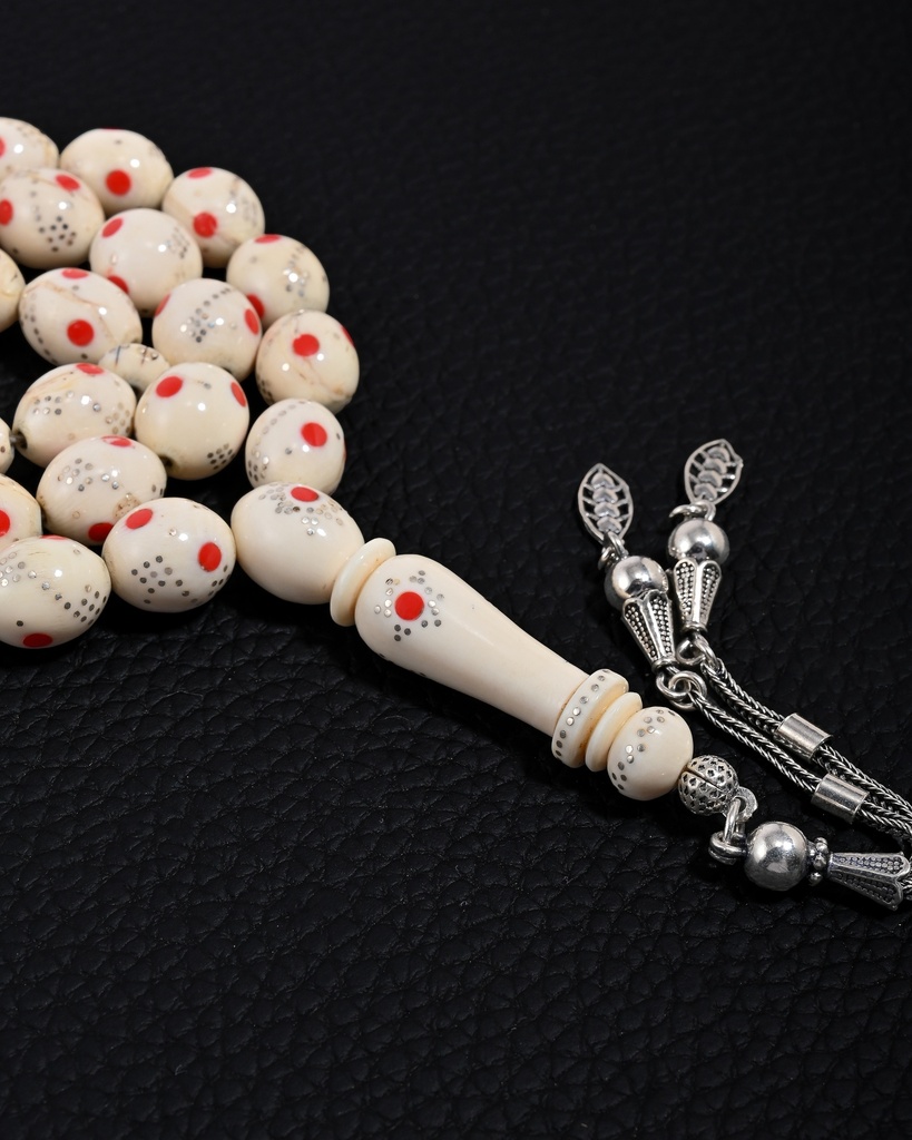 سبحة عاج ناب الفيل… فخامة نادرة لا تشبه أحدًا