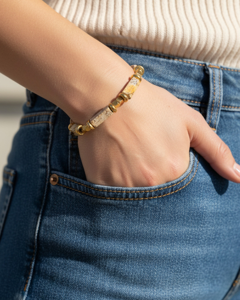 سوار الأحجار الطبيعية بتصميم فاخر