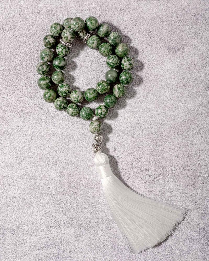 سبحة بحجر عقيق اخضر طبيعي