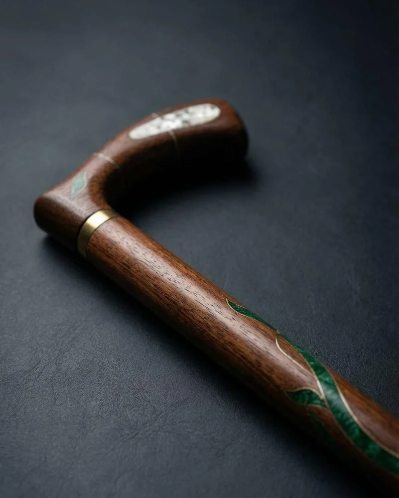 عصا عكاز خشب صاج طبيعي ملاكيت فاخر مقبض طولي يدوي