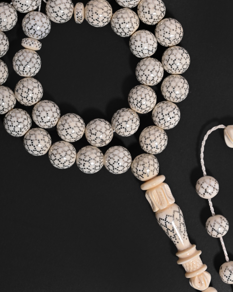 سبحة نادرة دائرية فاخرة من العاج (ناب الفيل)