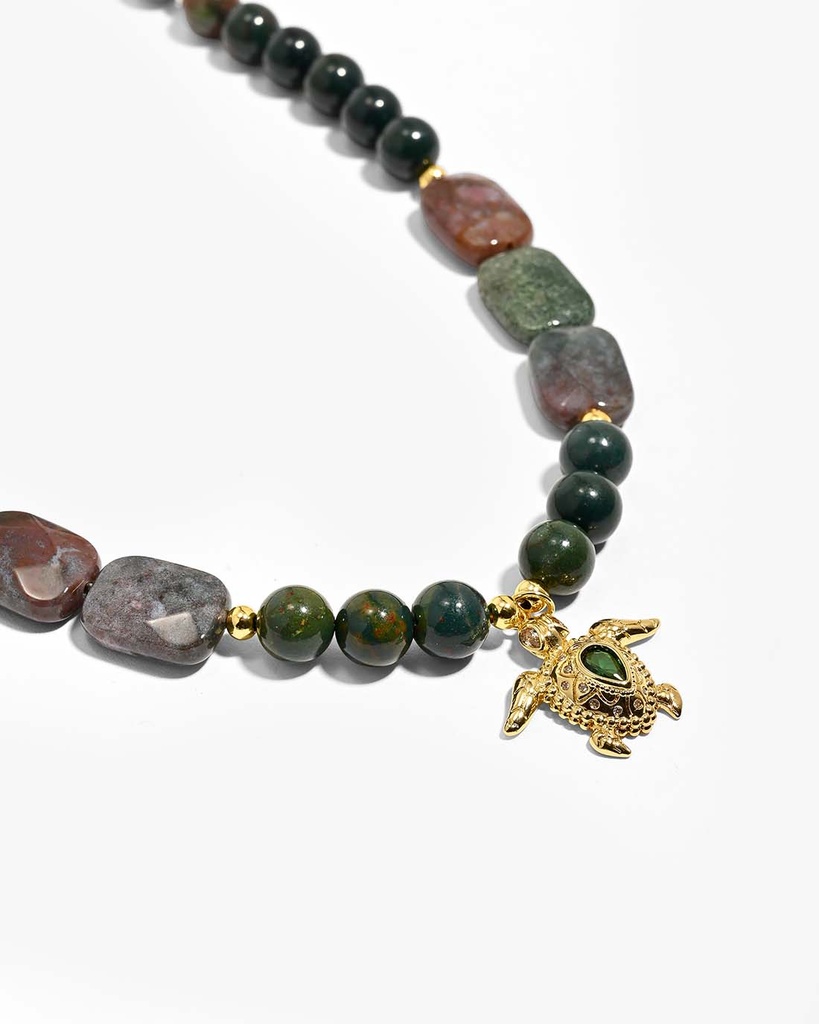 عقد عقيق هندي طبيعي بتدرجات خضراء فاخرة