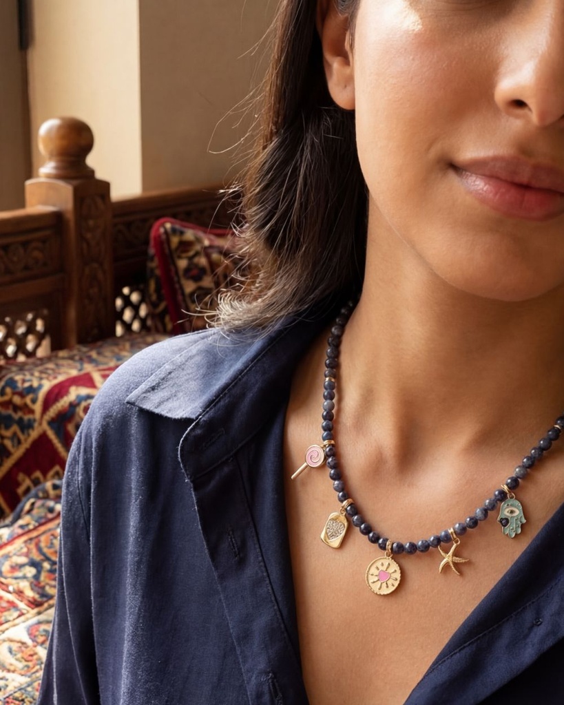 سلسلة نسائي سوداليت طبيعي أزرق داكن فاخر