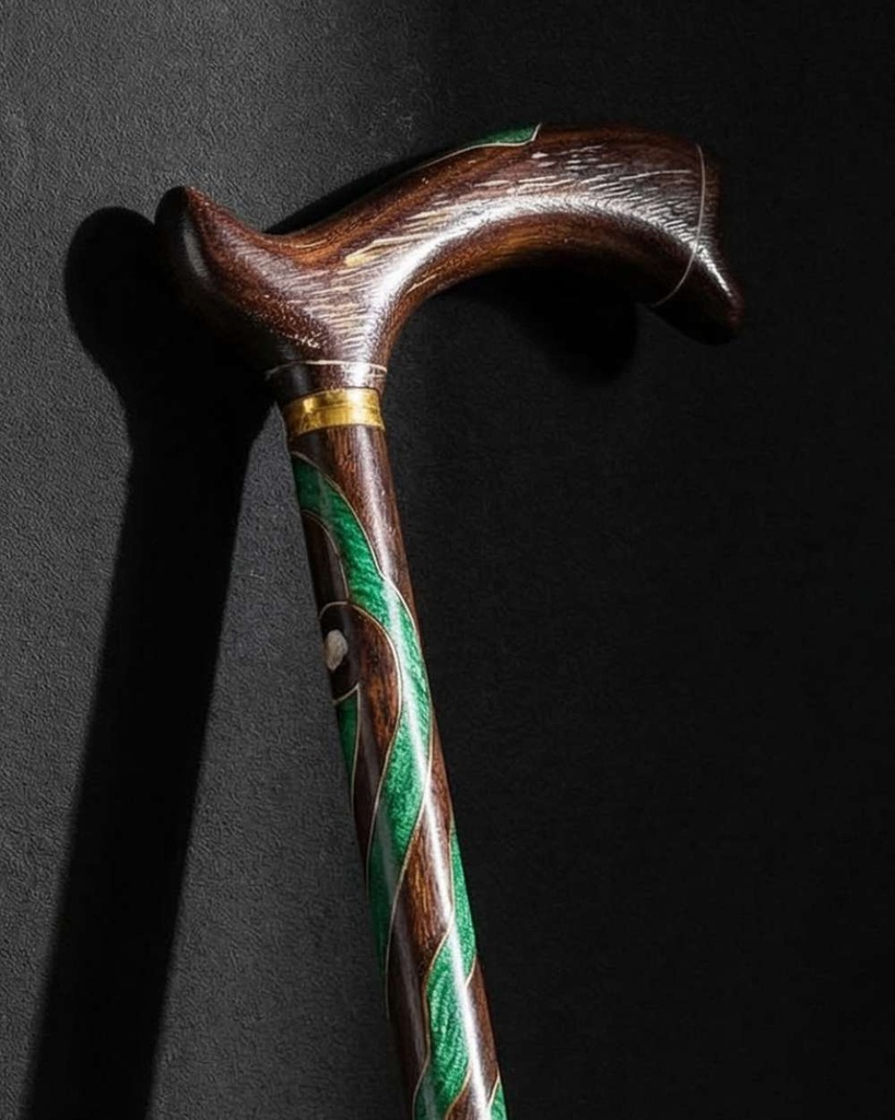 عصا عكاز فينجي مرصع صدف وملاكيت طبيعي