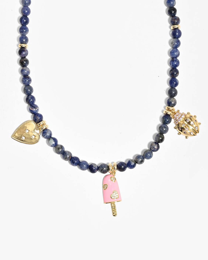 عقد حجر السوداليت الأنيق