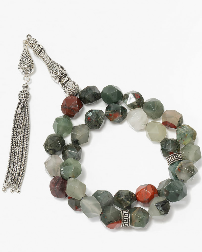 سبحة حجر الدم بقصة الاماس الفاخرة