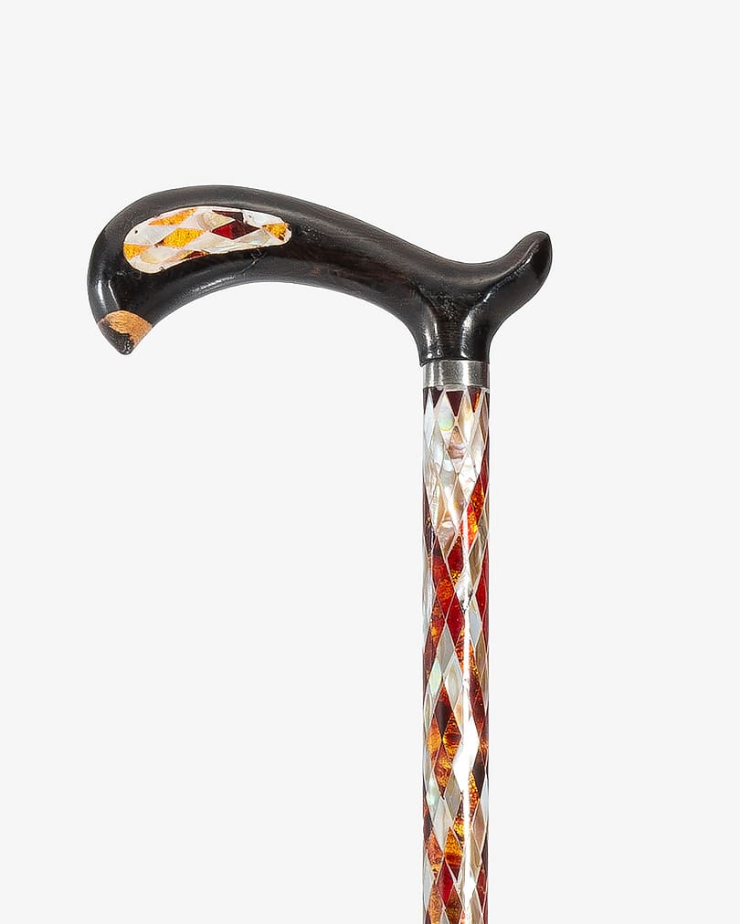 عصا عكاز ايبانوس مزين بصدف طبيعي